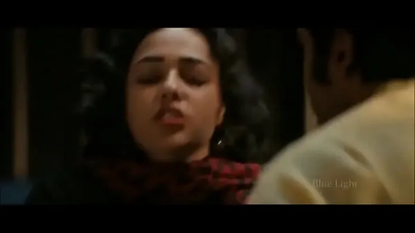 Caliente La enorme y grande presión de las tetas de Nithya Menon invisible hará que te corras mi tubo