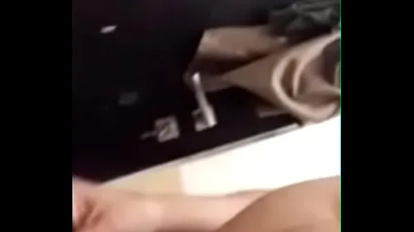 Caldo Agustiar Lawyer Indonesia trovato su Masturbation While Being Video Callil mio tubo