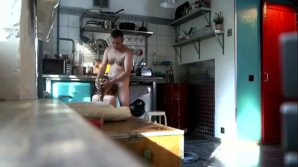 Caliente checa Mamada perfecta en la cocina, Cámara espía oculta mi tubo