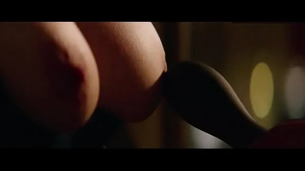 热DAKOTA JOHNSON breasts underwear scene in Fifty Shades Freed我的管子