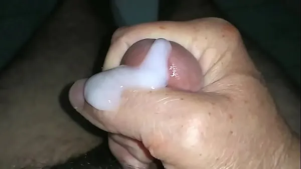 Chaud Une paille avec du lait doux et doux mon tube