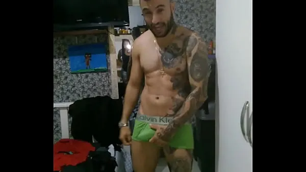 Hot Allan Guerra Gomes wears old underwear my Tube