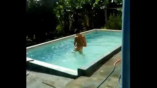 Populer naked in the pool Tabung saya