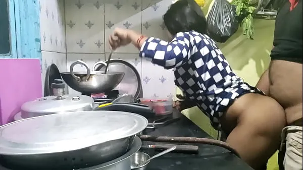 Hot The maid who came from the village did not have any leaves, so the owner took advantage of that and fucked the maid (Hindi Clear Audio my Tube