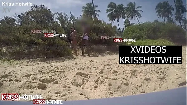 Gorący Corno Manso Fica Assistindo Sua Esposa Kriss Hotwife Cheia De Tesão Sendo Fudida Pelo Realizador Baiano Na Praia Pública Movimentada, Correndo o Risco De Serem Flagrados mojej rurce