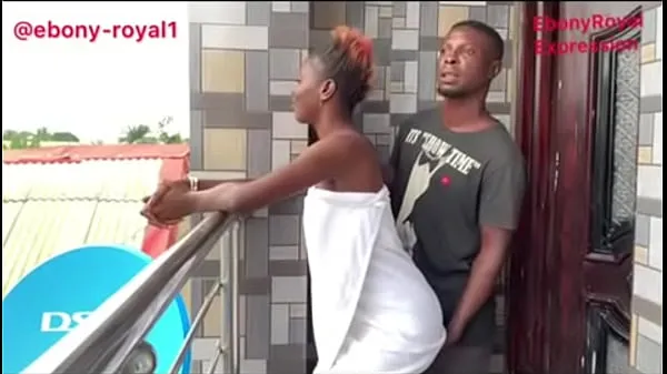 Горячий Большой мальчик из Лагоса трахает ее сводную сестру на балконе, полное видео на Red мой тюб