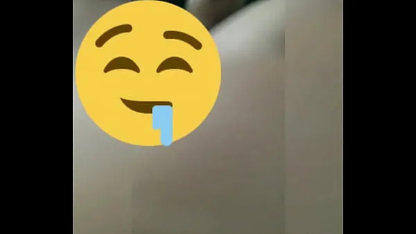 Quente Ele me manda um vídeo dele se tocando no banheiro do trabalho meu tubo