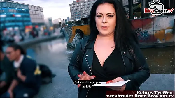 German fat BBW girl picked up at street casting Tüpümü sıcak tut